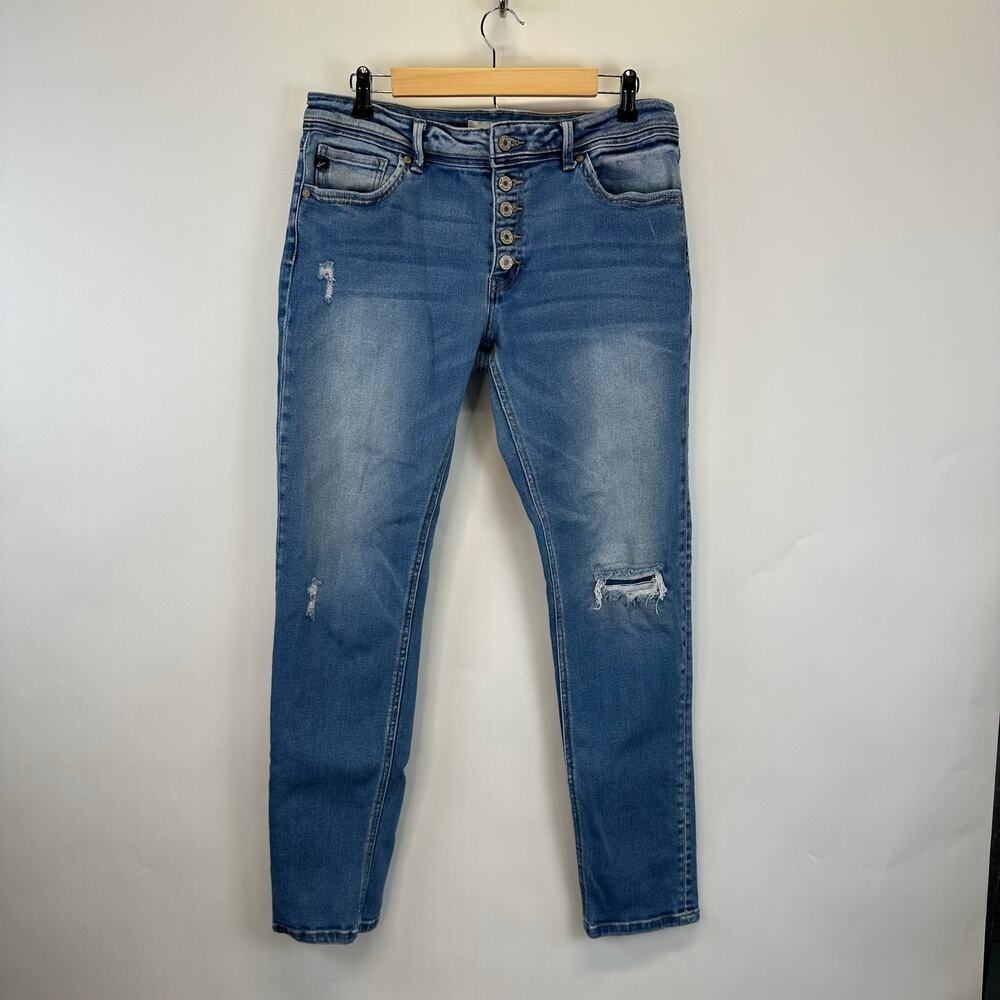 KanCan Estilo Medium Rise Distressed Knee Butterfly Button Jeans Womens 15/31
